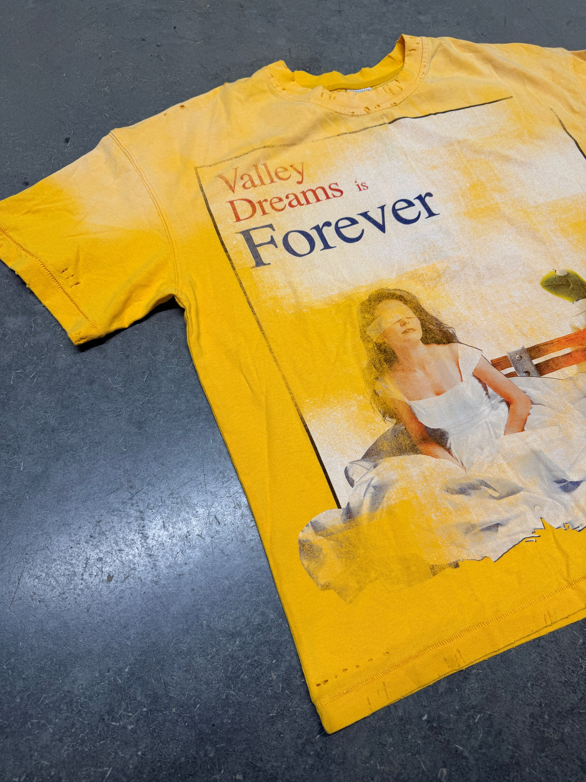 Vale “Kermit Gump” Tee