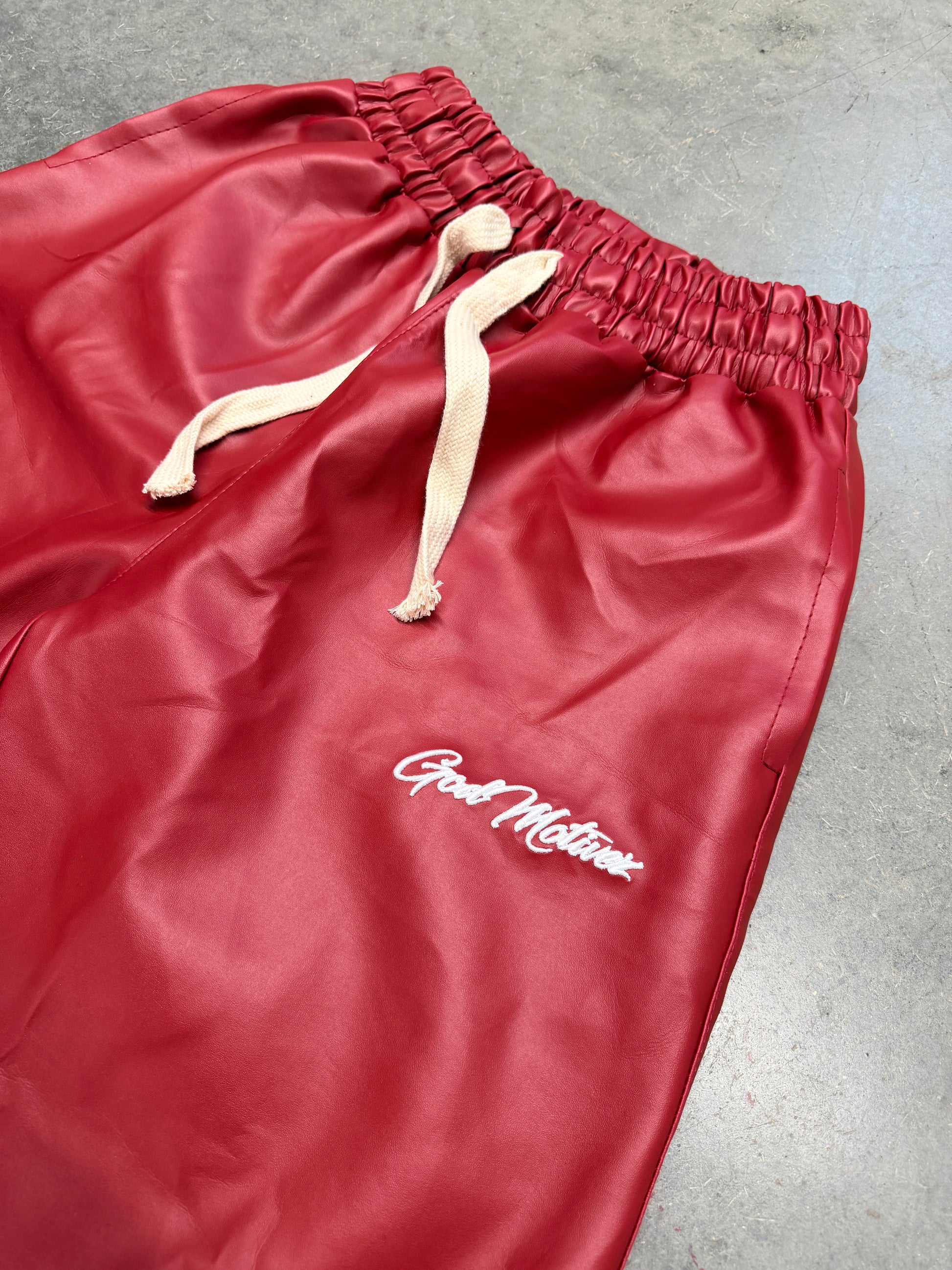 GD Motive “Cherry” Short