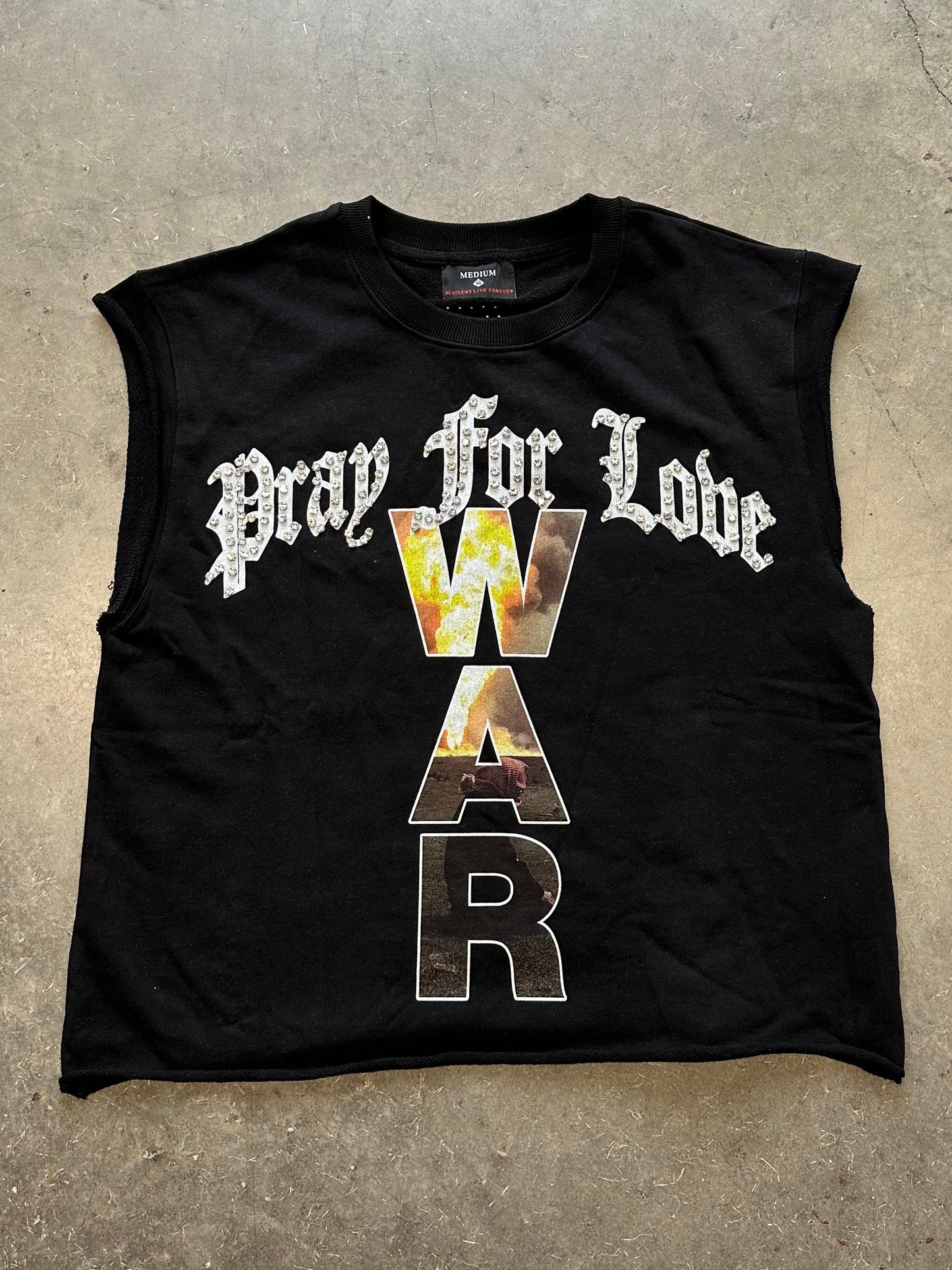 ACE WRLD GEMMED SLEEVELESS TEE (Black)