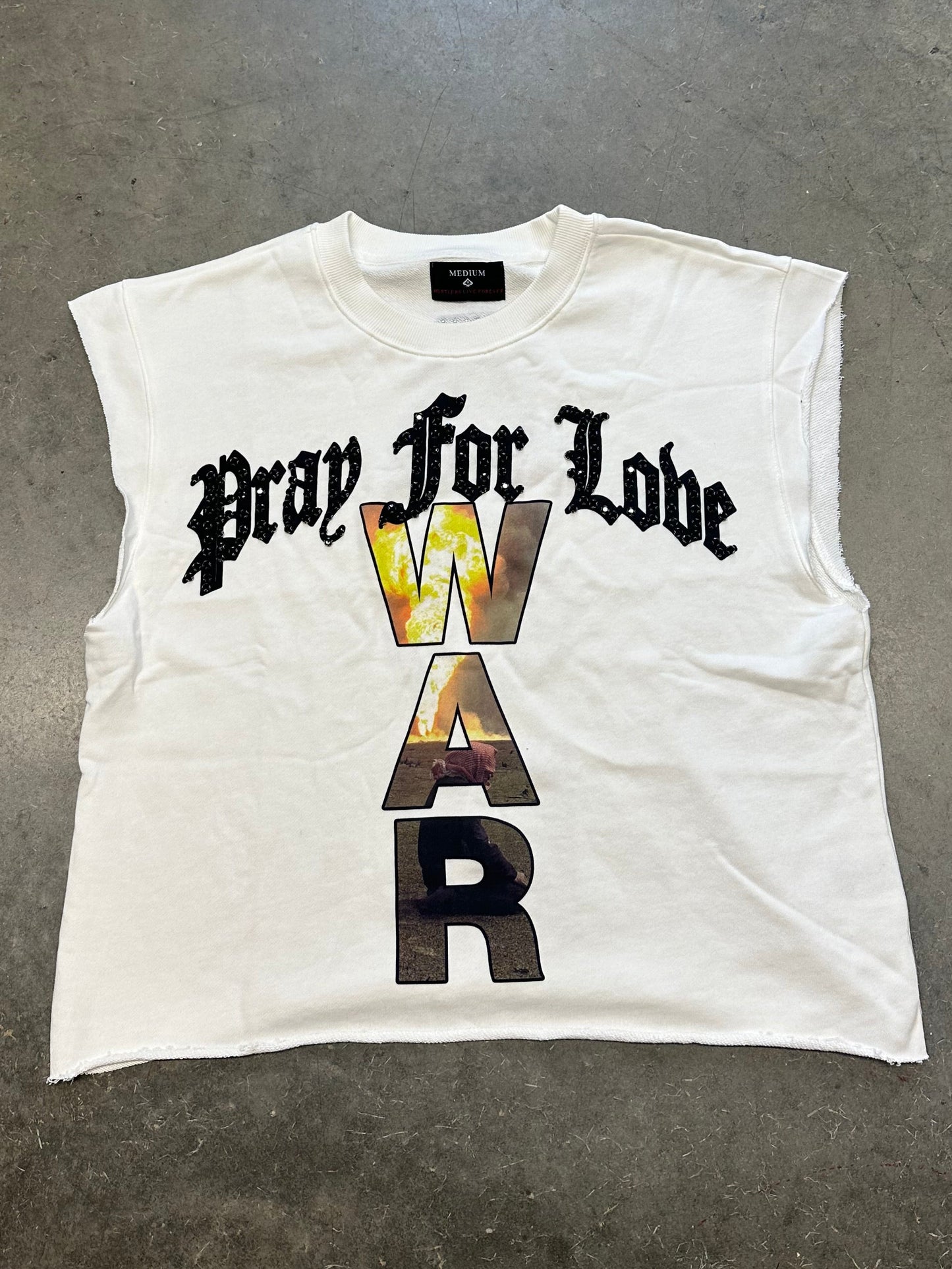 ACE WRLD GEMMED SLEEVELESS TEE (White)