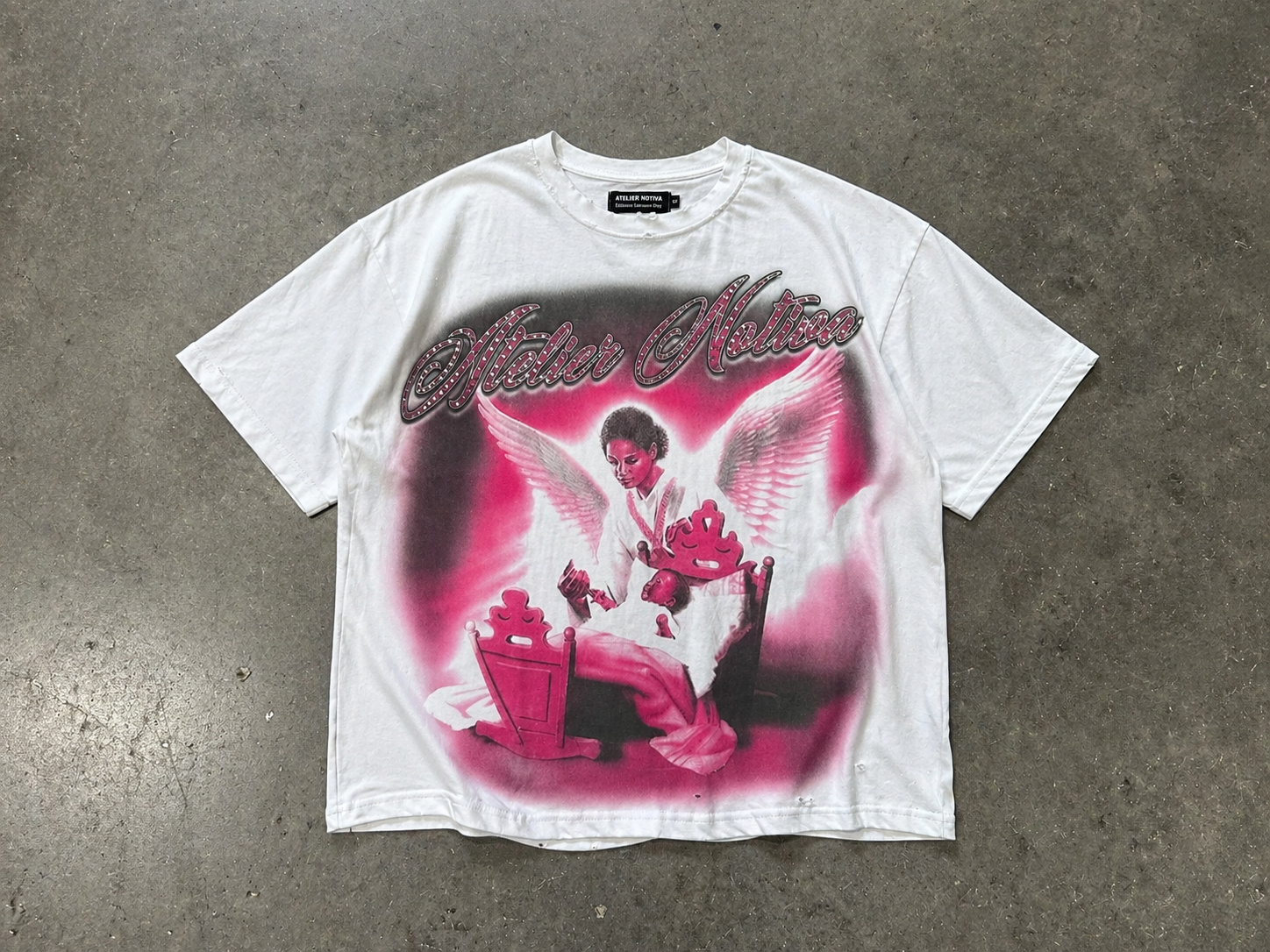 ANGEL RHINESTONE TEE
